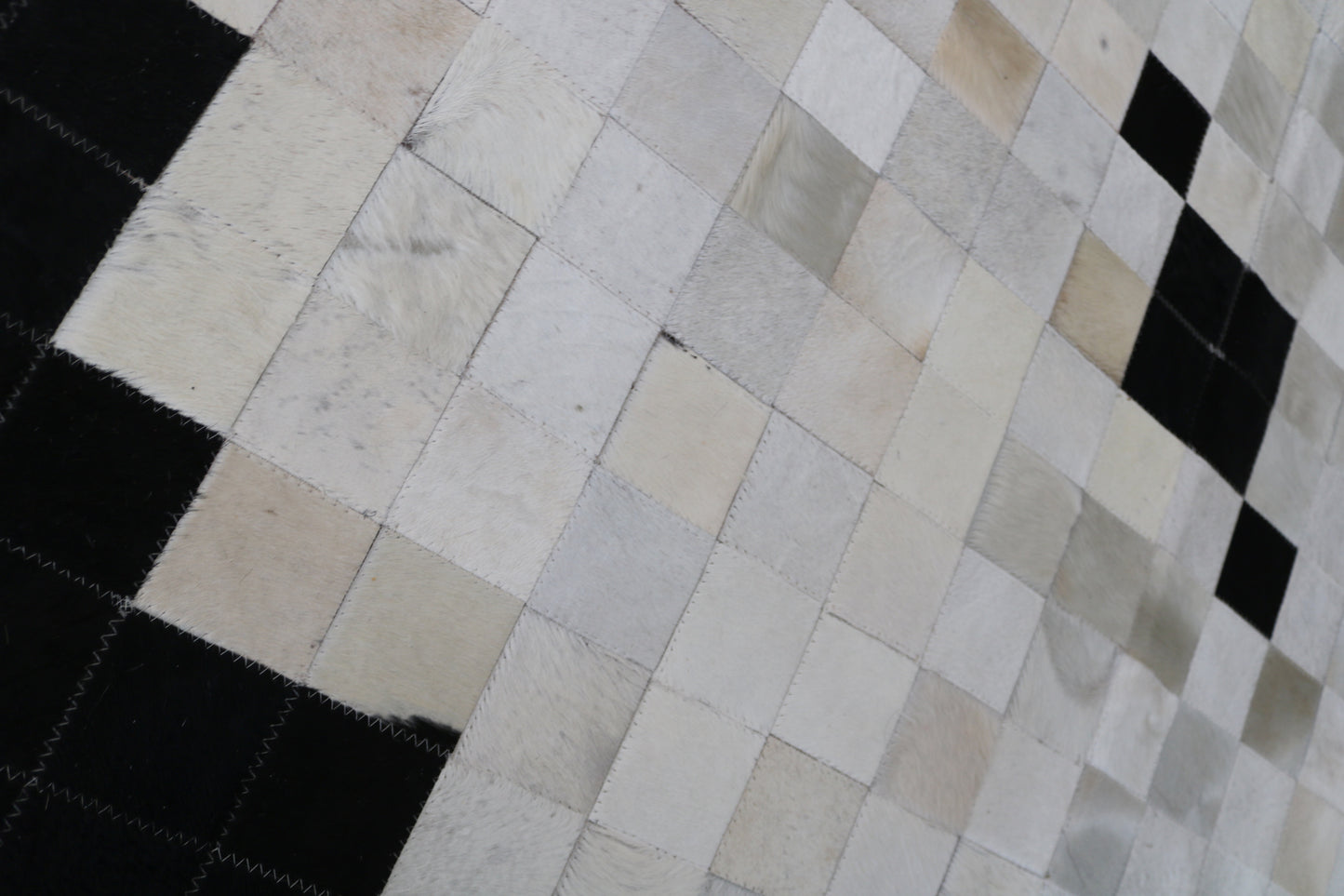 99403  Cowhide rug Patchwork Collection Quebecuir Premium