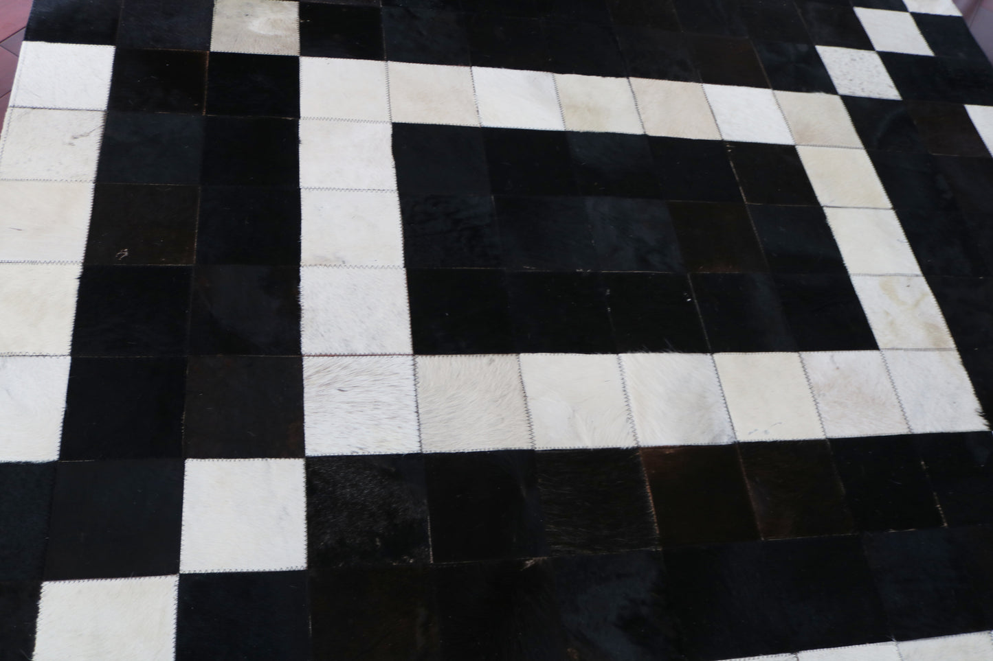 99407  Cowhide rug Patchwork Collection Quebecuir Premium