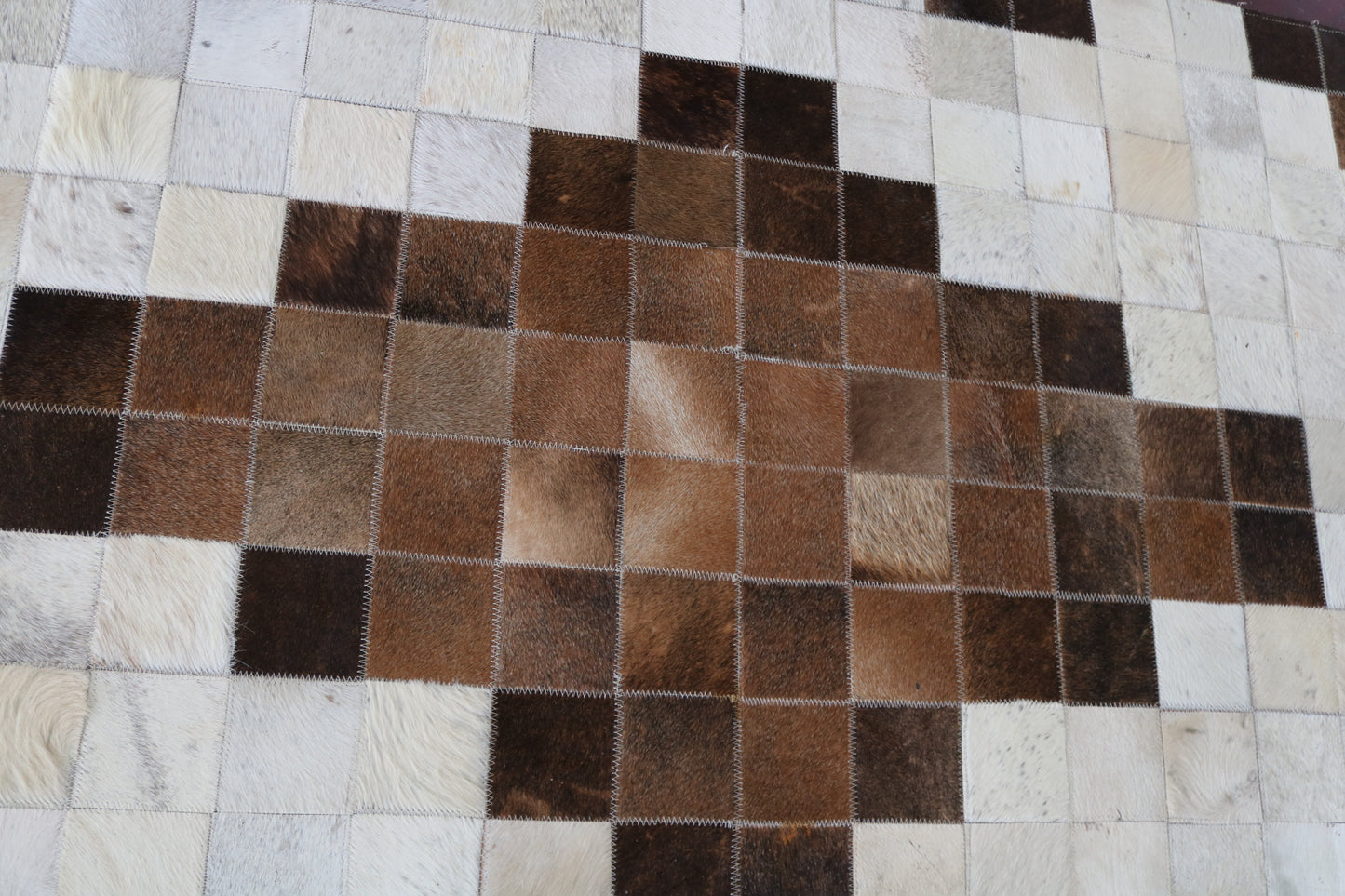 99411 Cowhide rug Patchwork Collection Quebecuir Premium