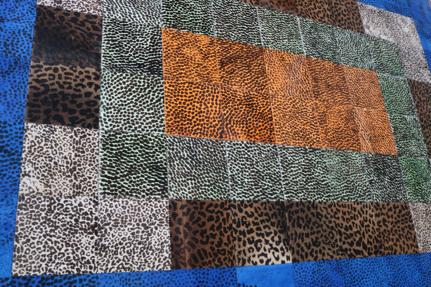 99417 Cowhide rug Patchwork Collection Quebecuir Premium