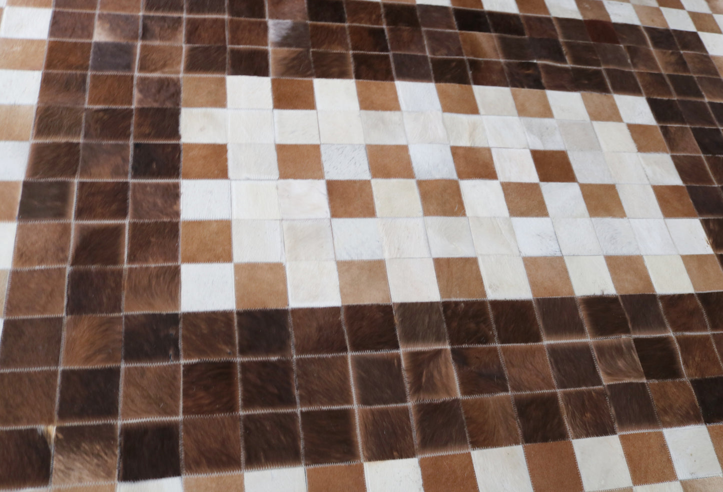 99421 Cowhide rug Patchwork Collection Quebecuir Premium