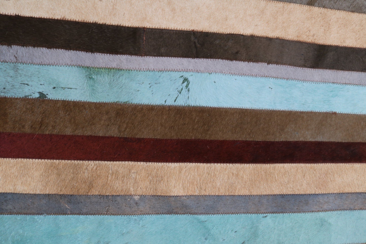 99426 Cowhide rug Patchwork Collection Quebecuir Premium