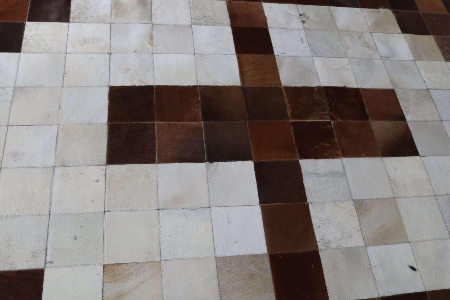 99430 Cowhide rug Patchwork Collection Quebecuir Premium