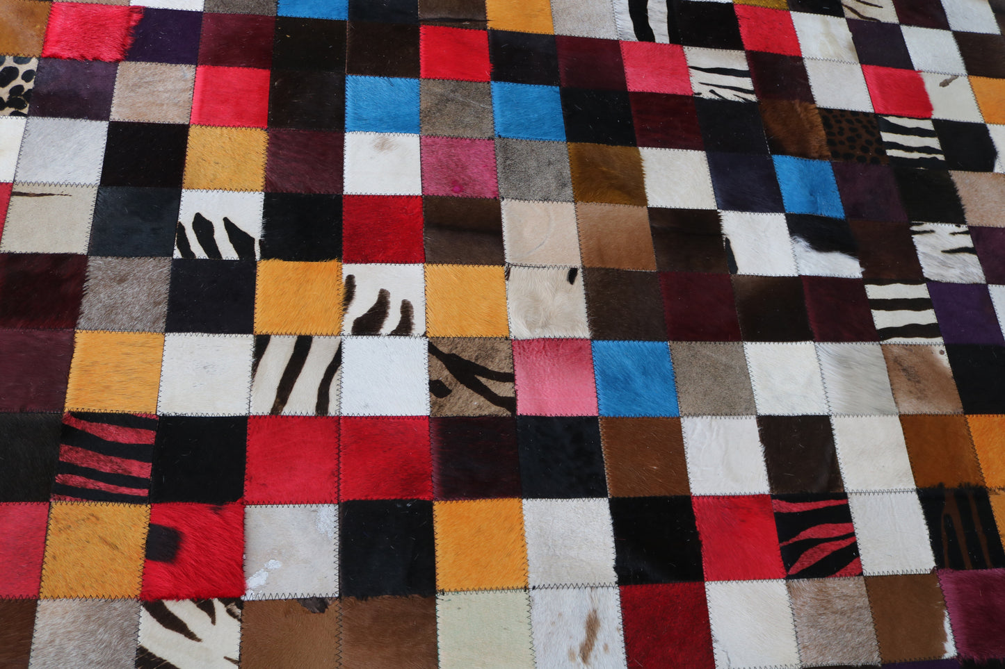 99434 Cowhide rug Patchwork Collection Quebecuir Premium