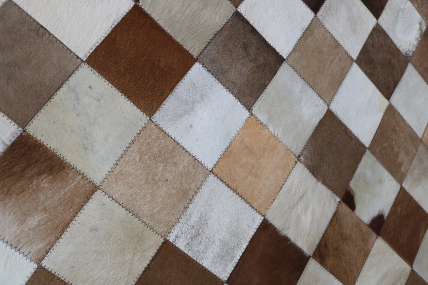 99438 Cowhide rug Patchwork Collection Quebecuir Premium