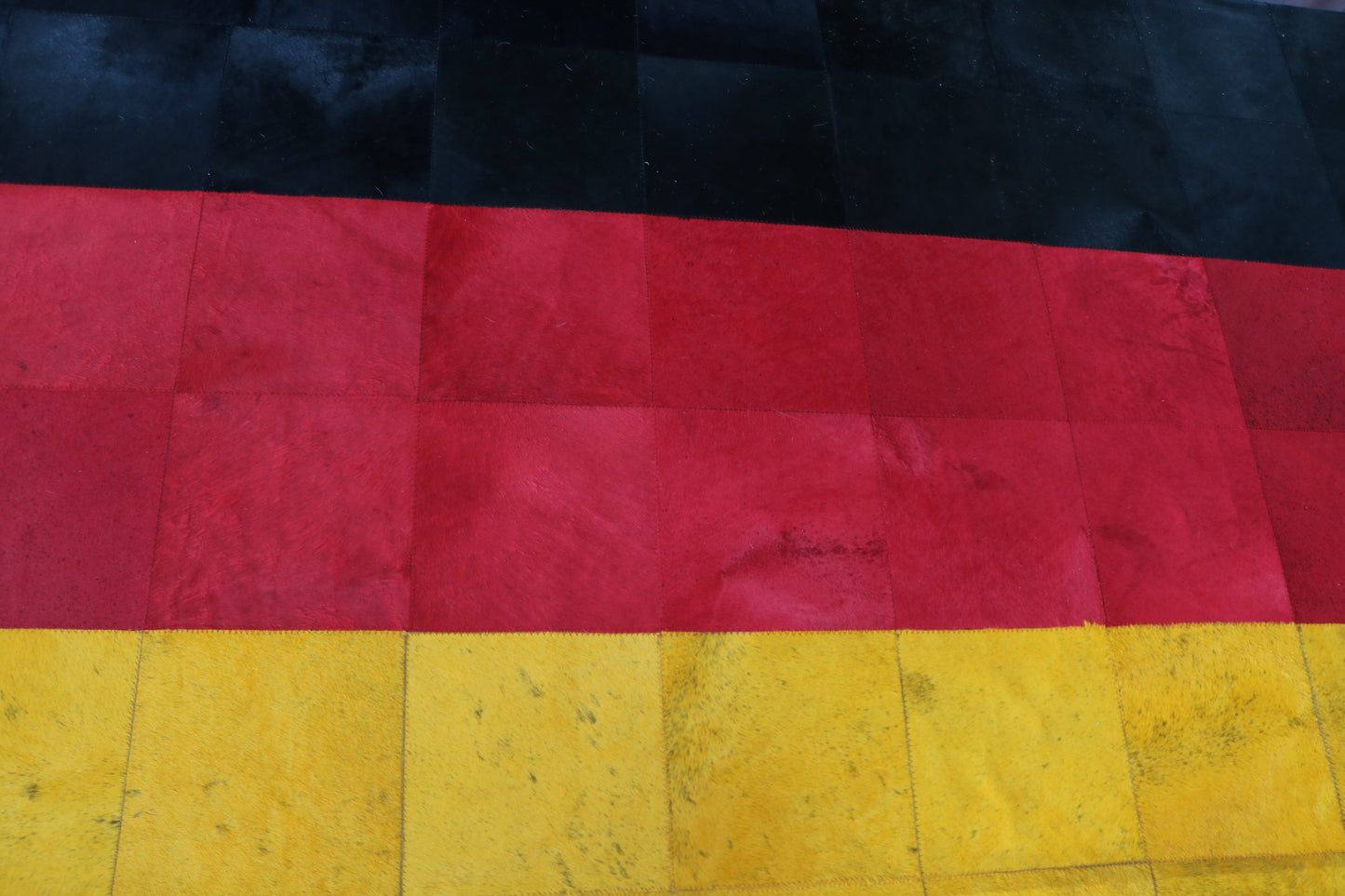 99448 Cowhide rug Patchwork Collection Quebecuir Premium