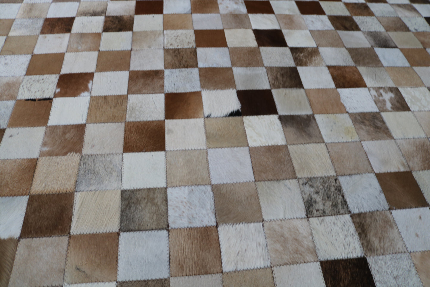 99453 Cowhide rug Patchwork Collection Quebecuir Premium