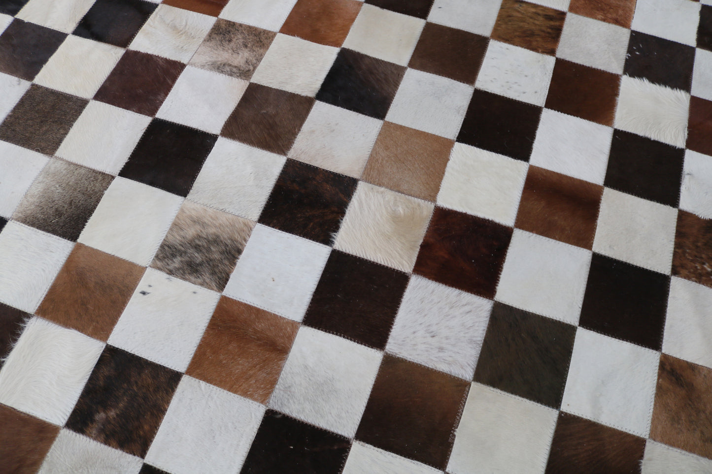 99454 Cowhide rug Patchwork Collection Quebecuir Premium