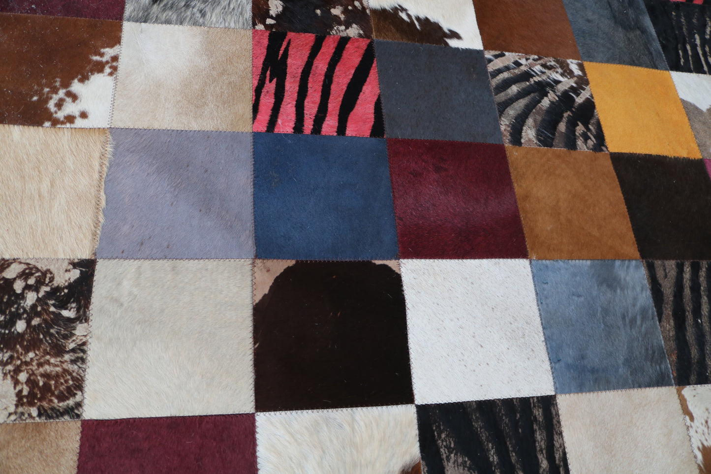 99459 Cowhide rug Patchwork Collection Quebecuir Premium