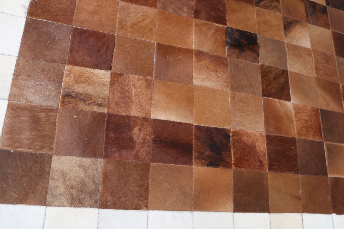 99464 Cowhide rug Patchwork Collection Quebecuir Premium