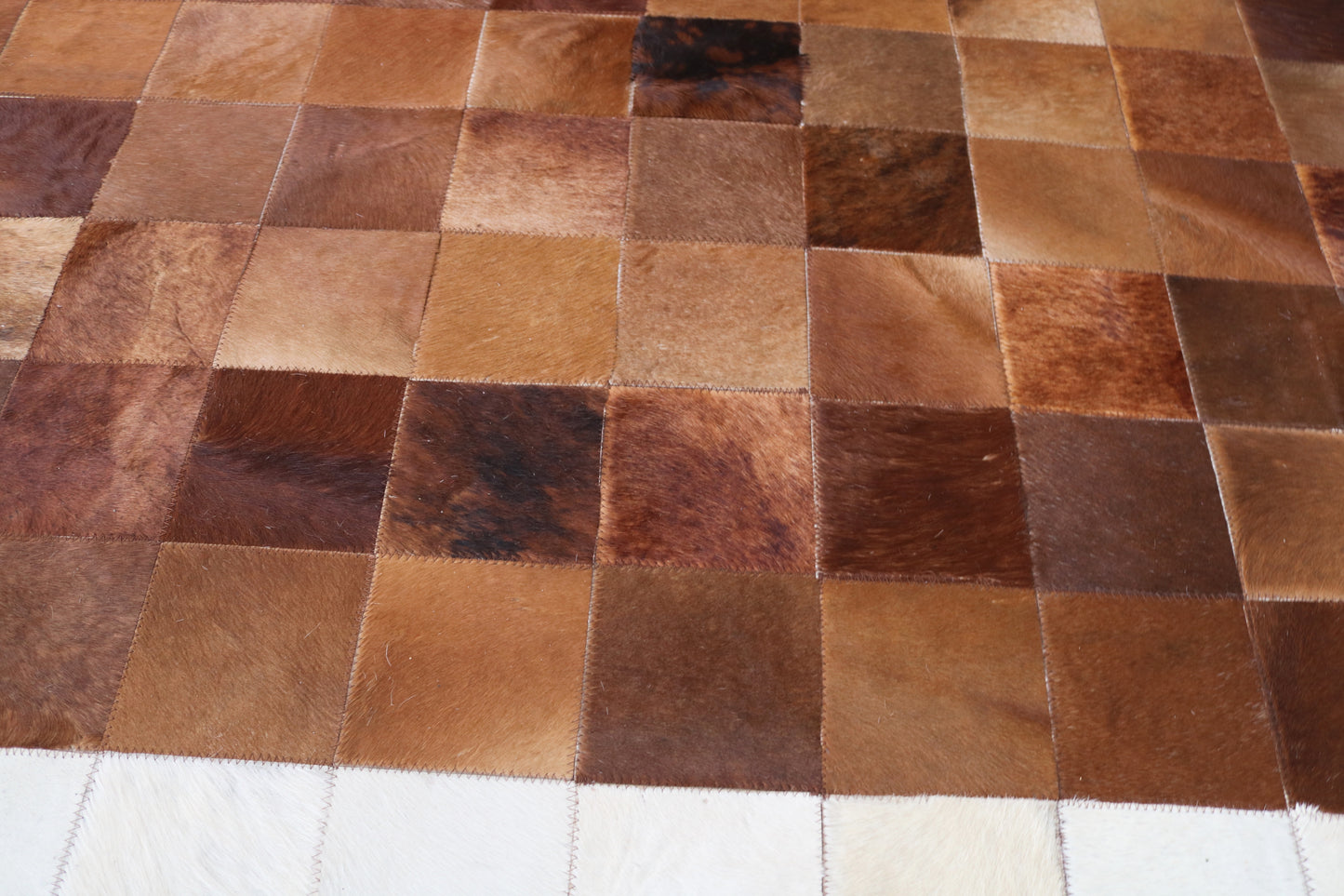99464 Cowhide rug Patchwork Collection Quebecuir Premium