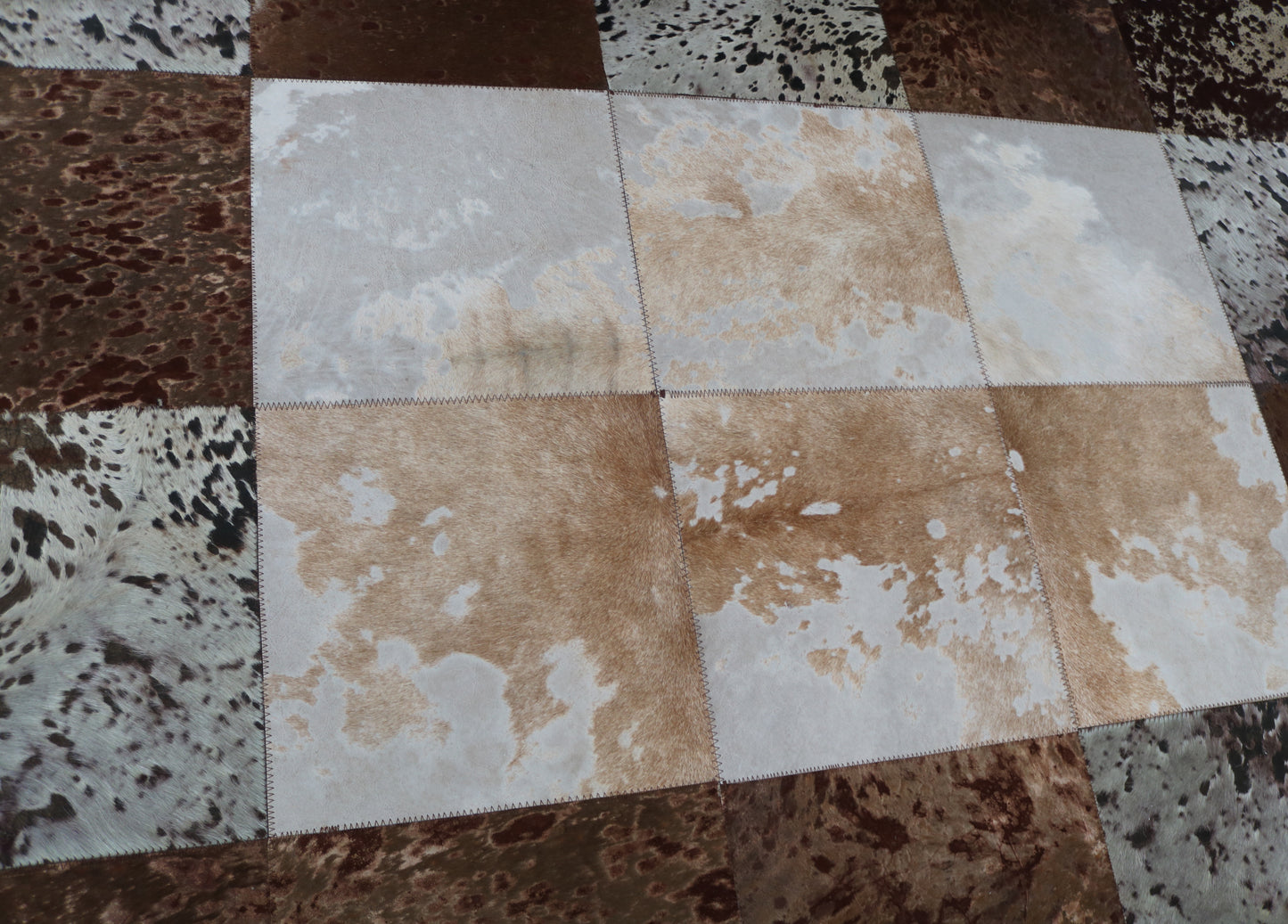 99468 Cowhide rug Patchwork Collection Quebecuir Premium