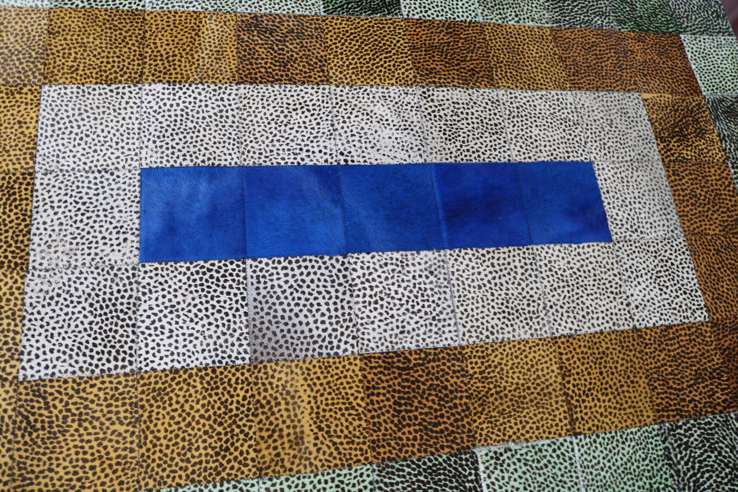 99473  Cowhide rug Patchwork Collection Quebecuir Premium