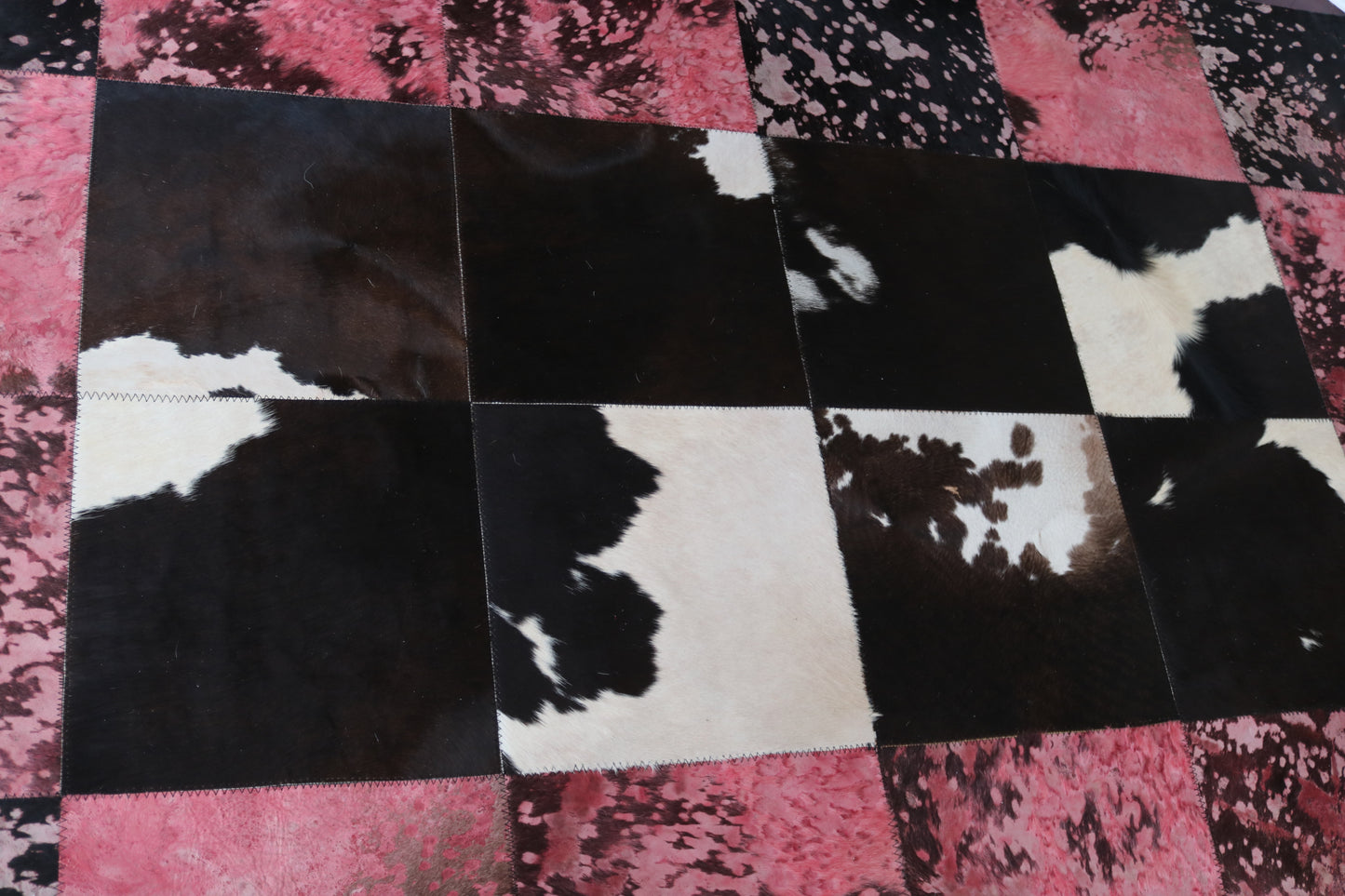 99479  Cowhide rug Patchwork Collection Quebecuir Premium