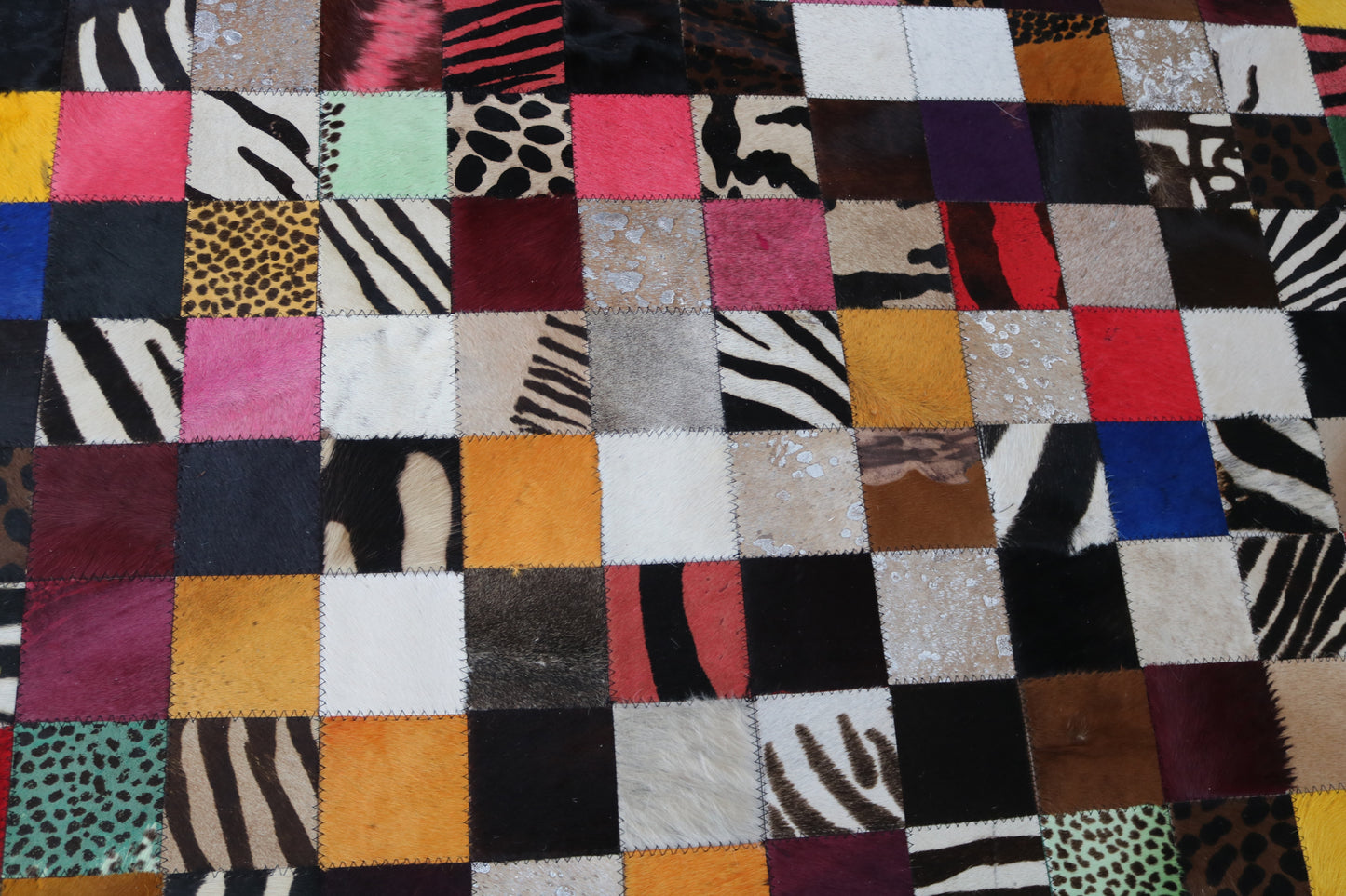 99480  Cowhide rug Patchwork Collection Quebecuir Premium