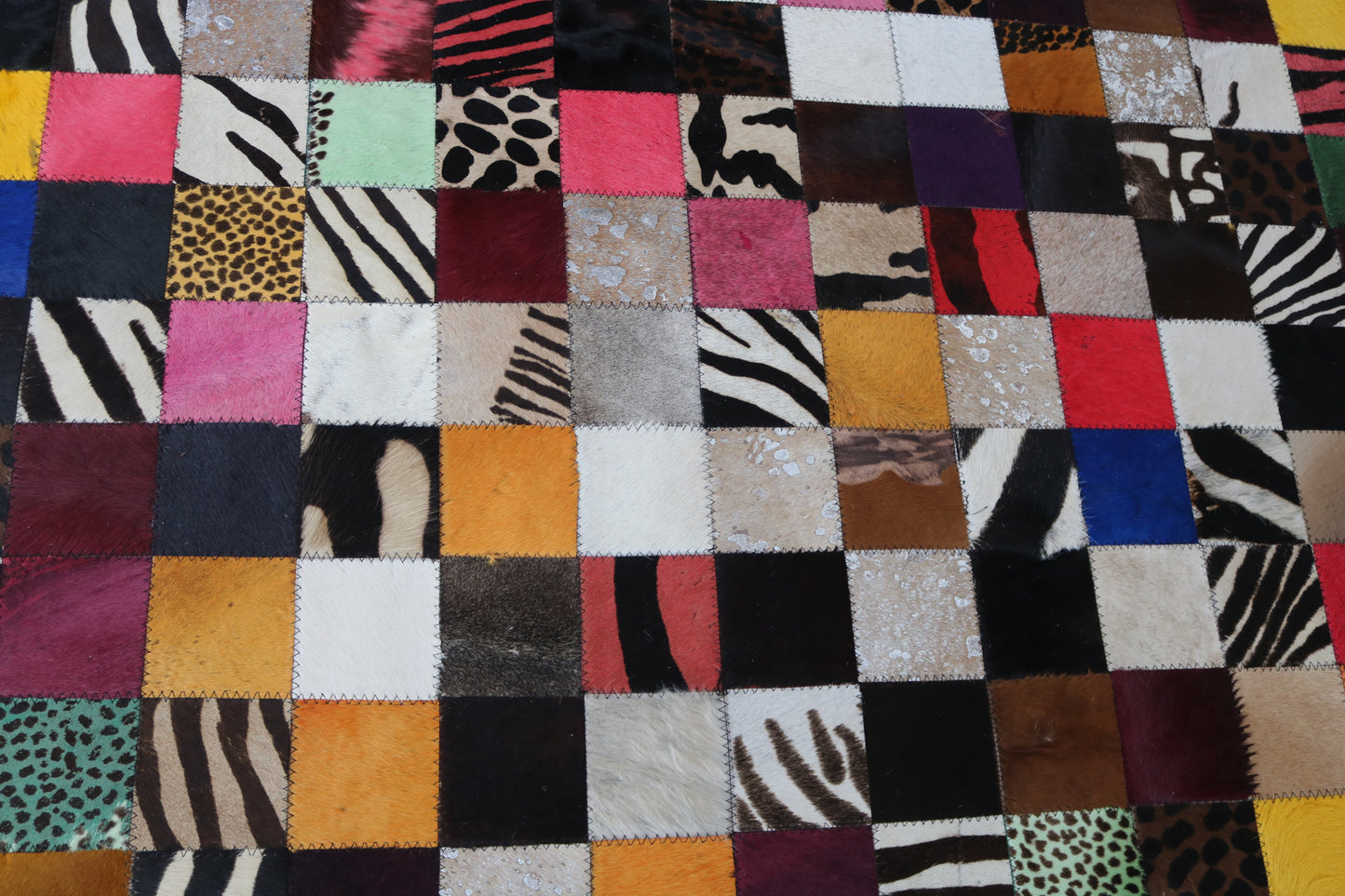 99480  Cowhide rug Patchwork Collection Quebecuir Premium