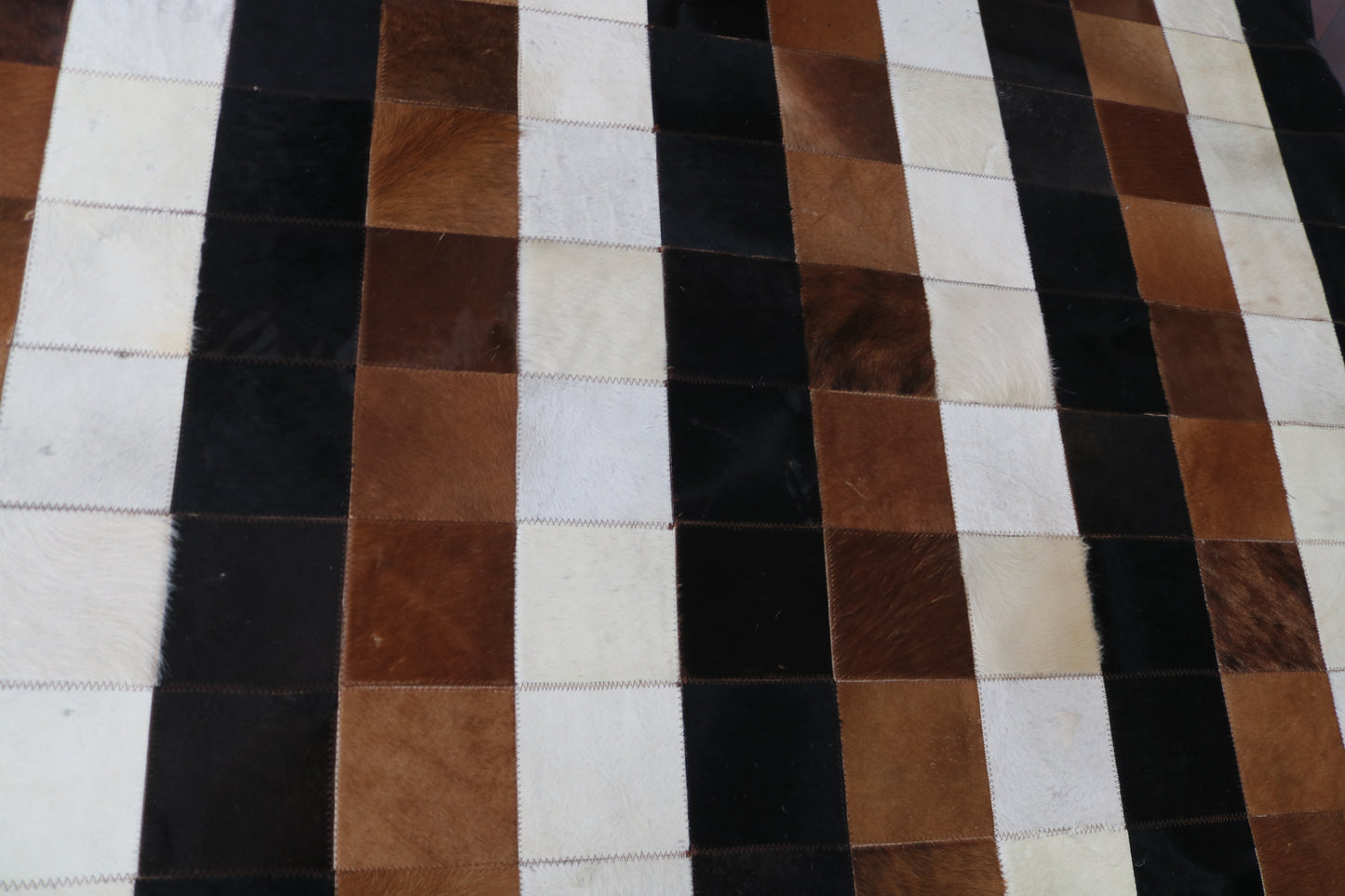 99492 Cowhide rug Patchwork Collection Quebecuir Premium