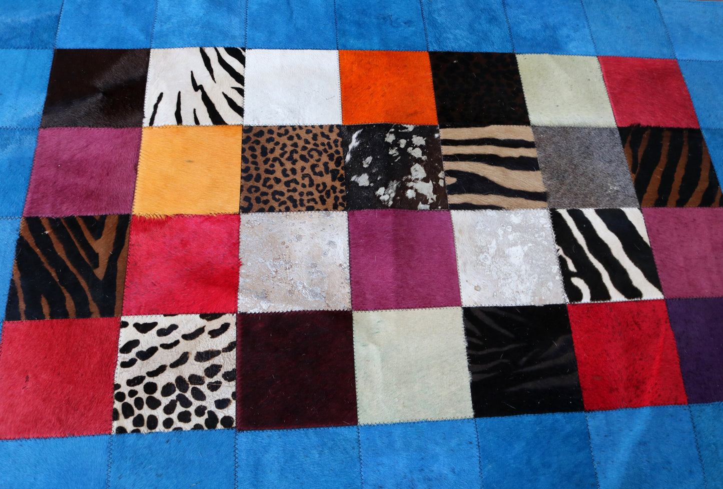 99504 Cowhide rug Patchwork Collection Quebecuir Premium