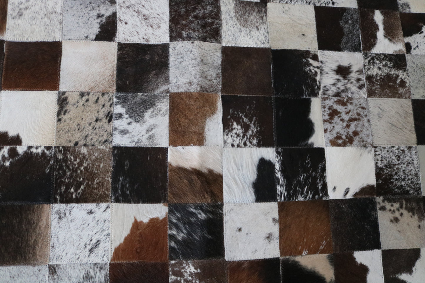 99514 Cowhide rug Patchwork Collection Quebecuir Premium