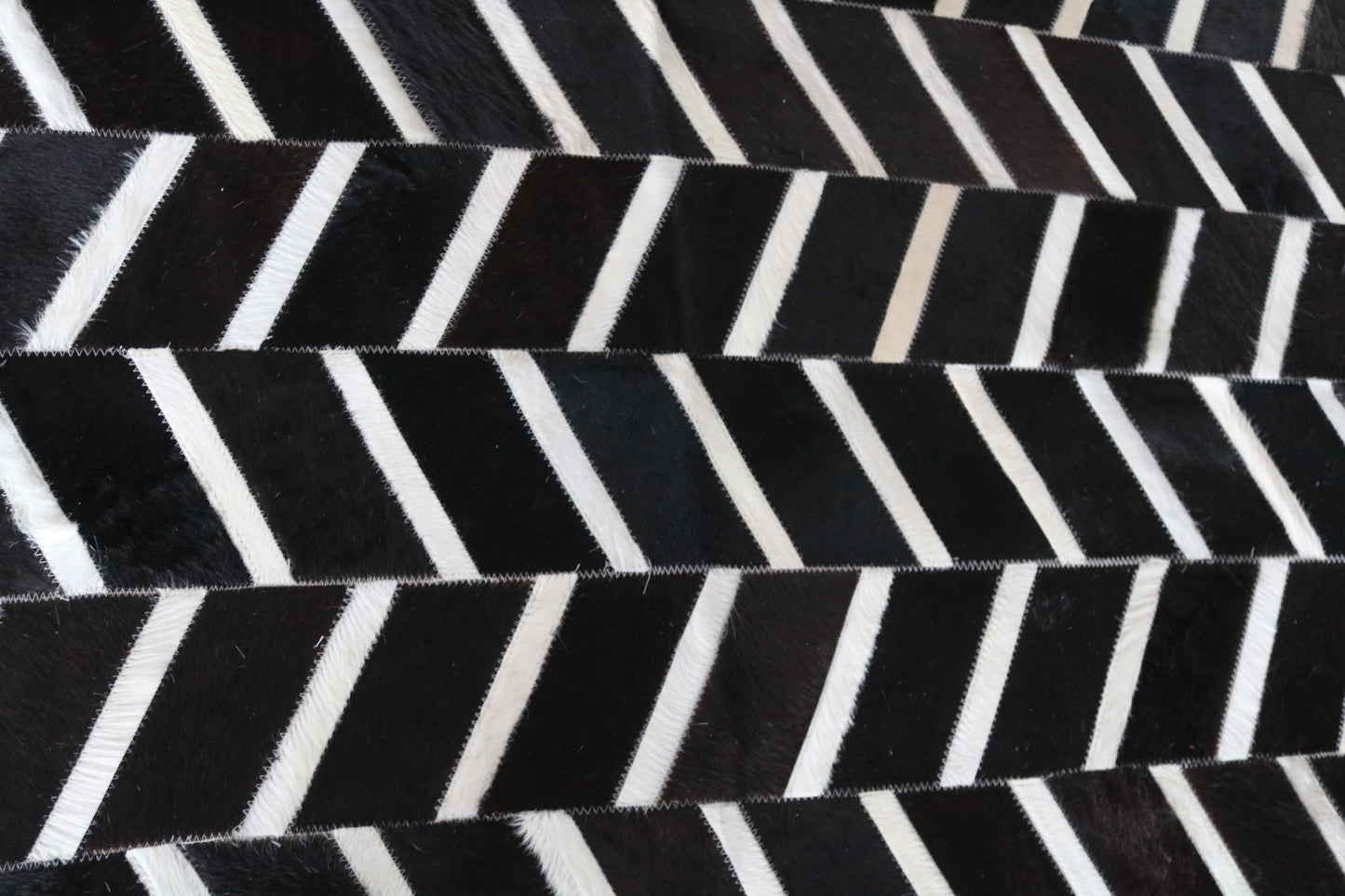 99518 Cowhide rug Patchwork Collection Quebecuir Premium