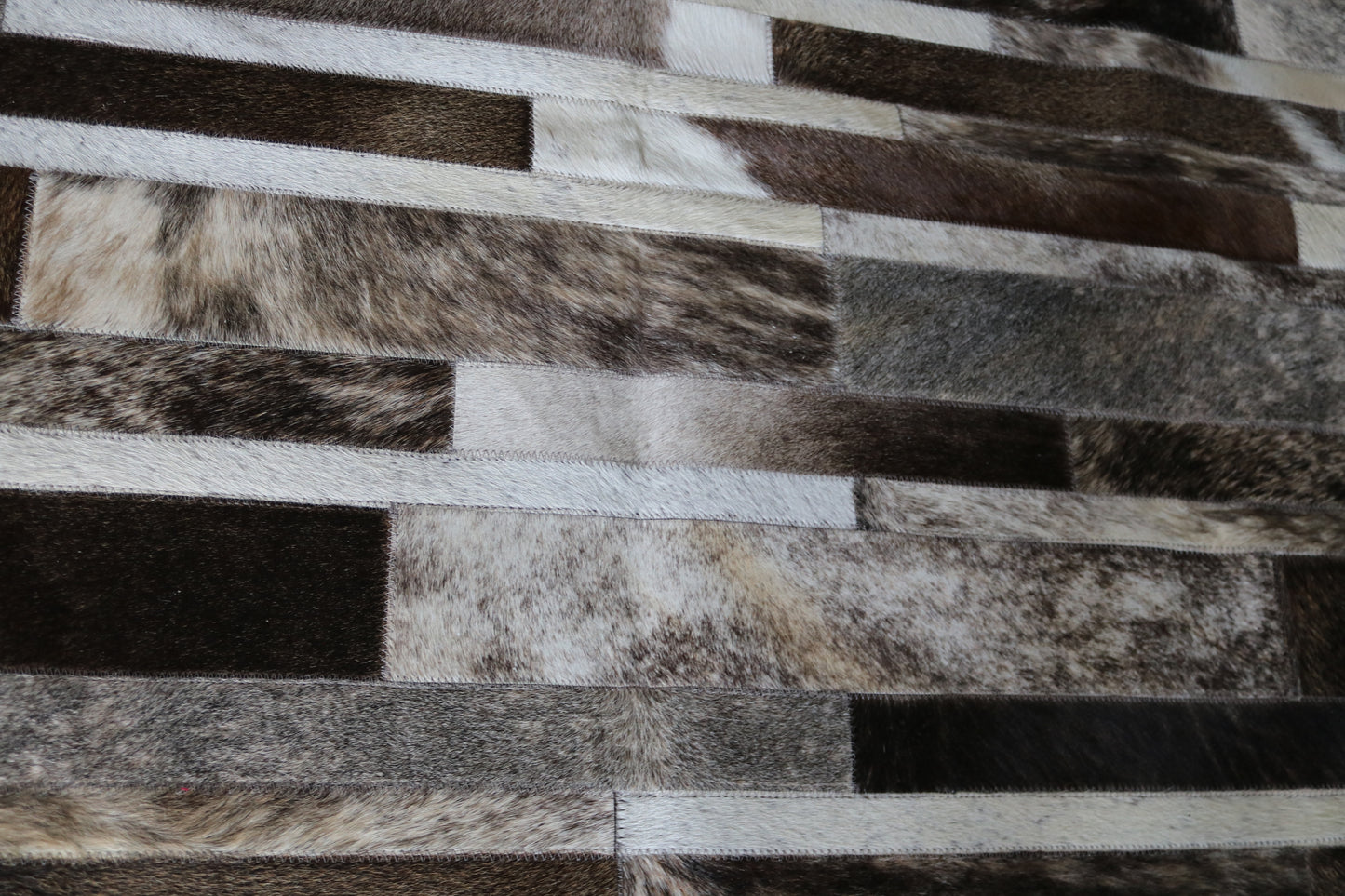 99519 Cowhide rug Patchwork Collection Quebecuir Premium SUPER BIG SIZE XXXL