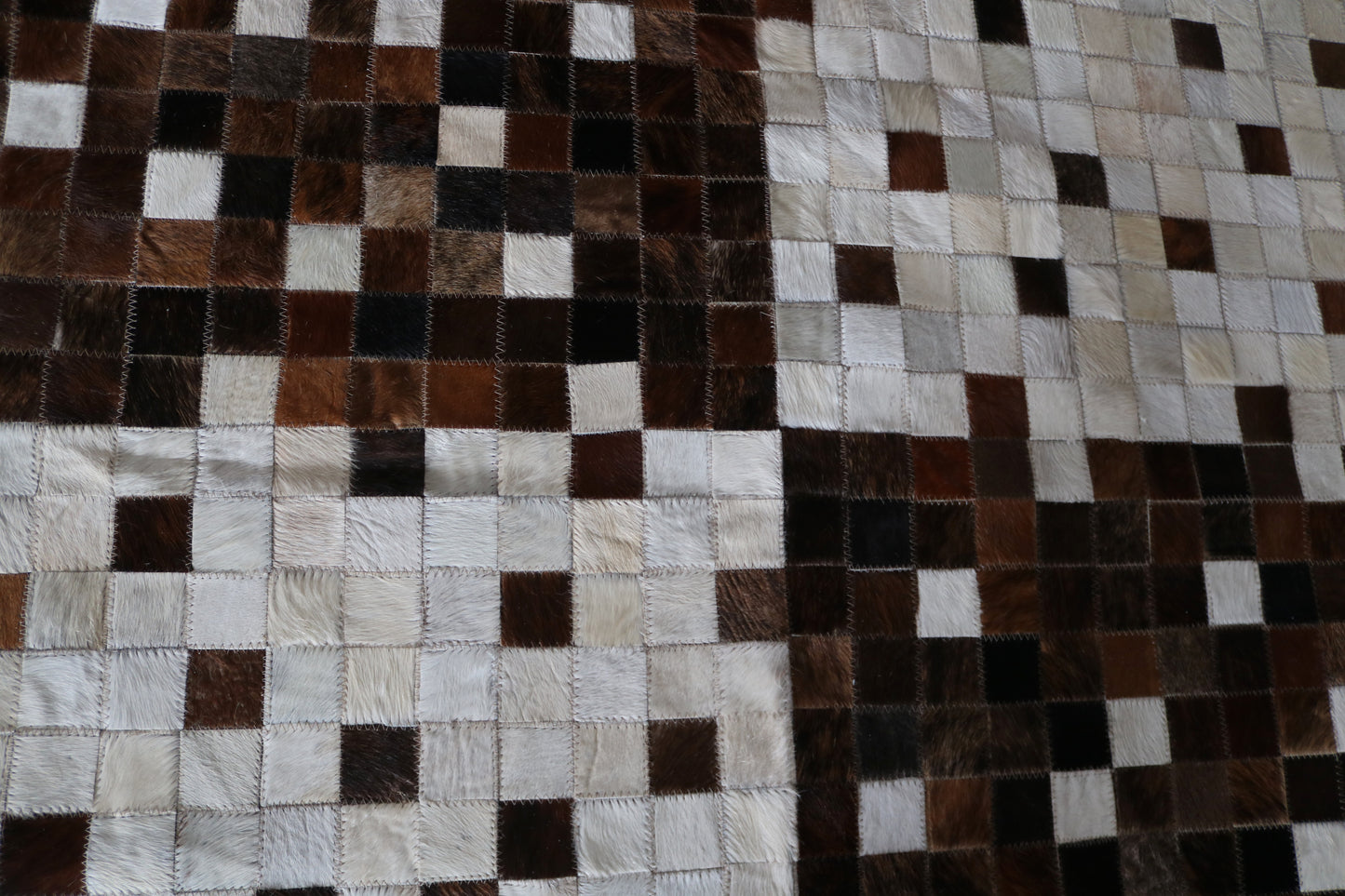 99521 Cowhide rug Patchwork Collection Quebecuir Premium