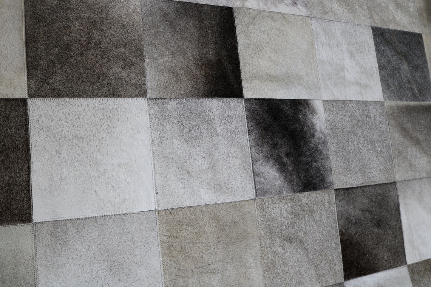 99527 Cowhide rug Patchwork Collection Quebecuir Premium SUPER BIG SIZE XXXL