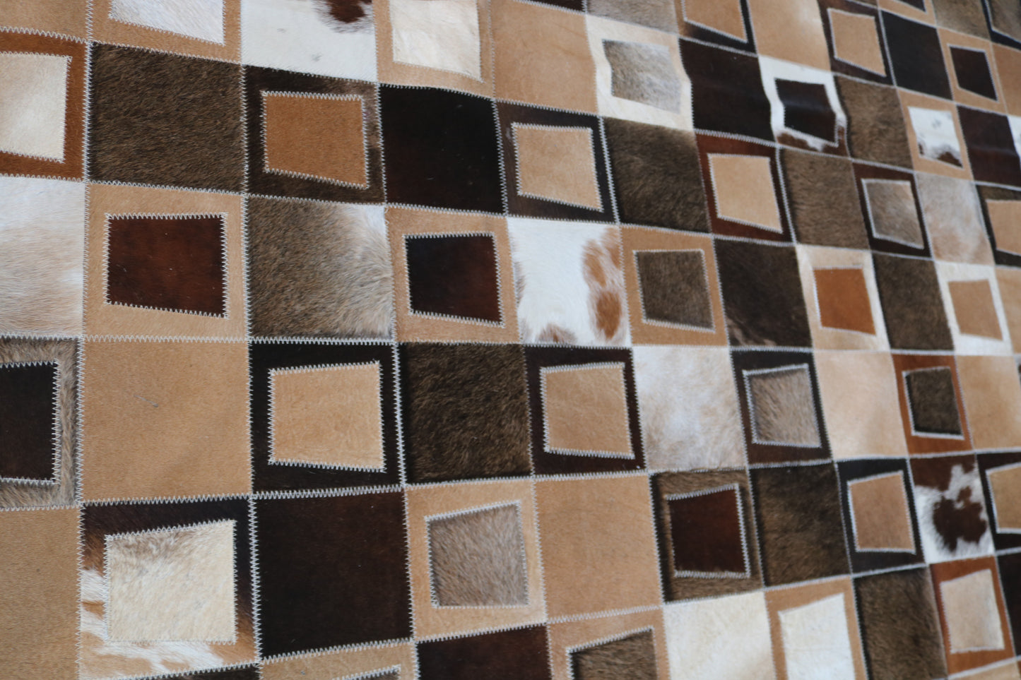 99575 Cowhide rug Patchwork Collection Quebecuir Premium SUPER BIG SIZE XXXL