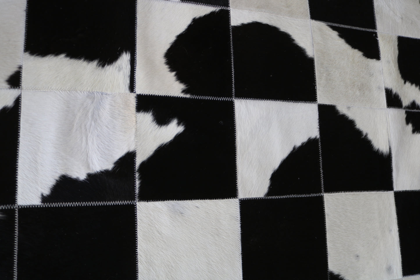 99580 Cowhide rug Patchwork Collection Quebecuir Premium SUPER BIG SIZE XXXL