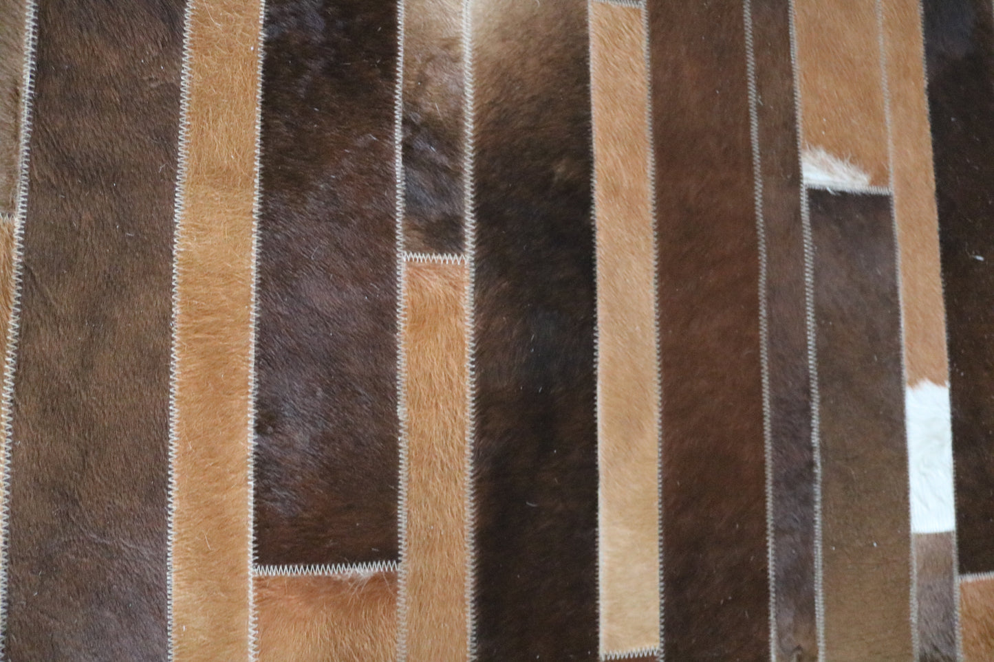 99595 Cowhide rug Patchwork Collection Quebecuir Premium SUPER BIG SIZE XXXL