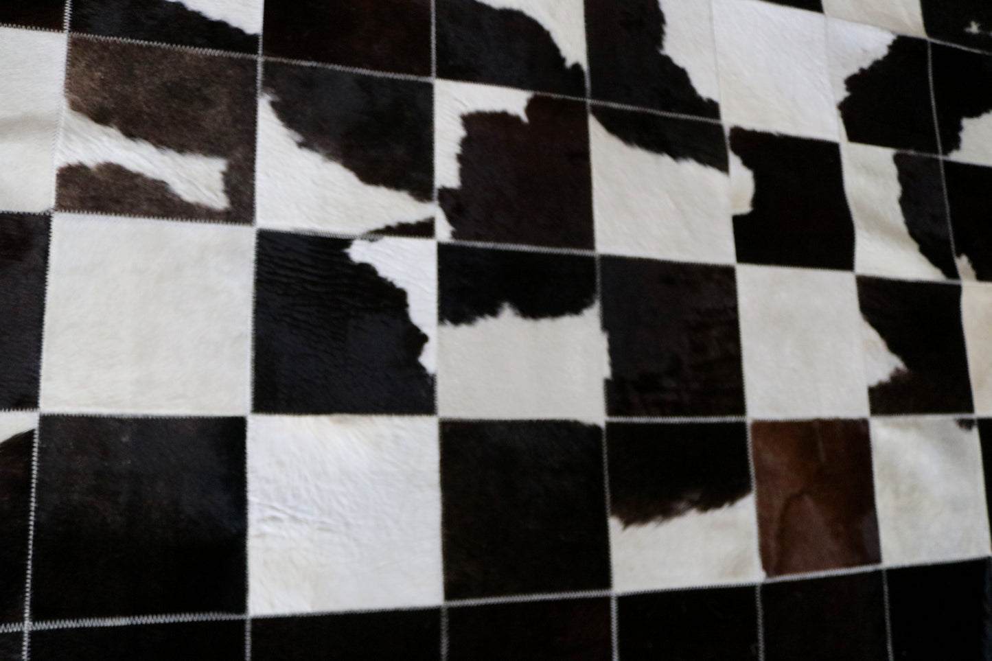 99596 Cowhide rug Patchwork Collection Quebecuir Premium SUPER BIG SIZE XXXL