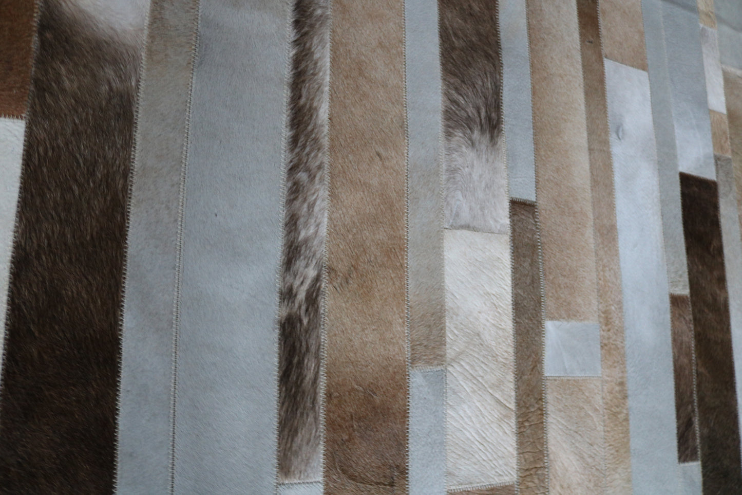 99598 Cowhide rug Patchwork Collection Quebecuir Premium SUPER BIG SIZE XXXL