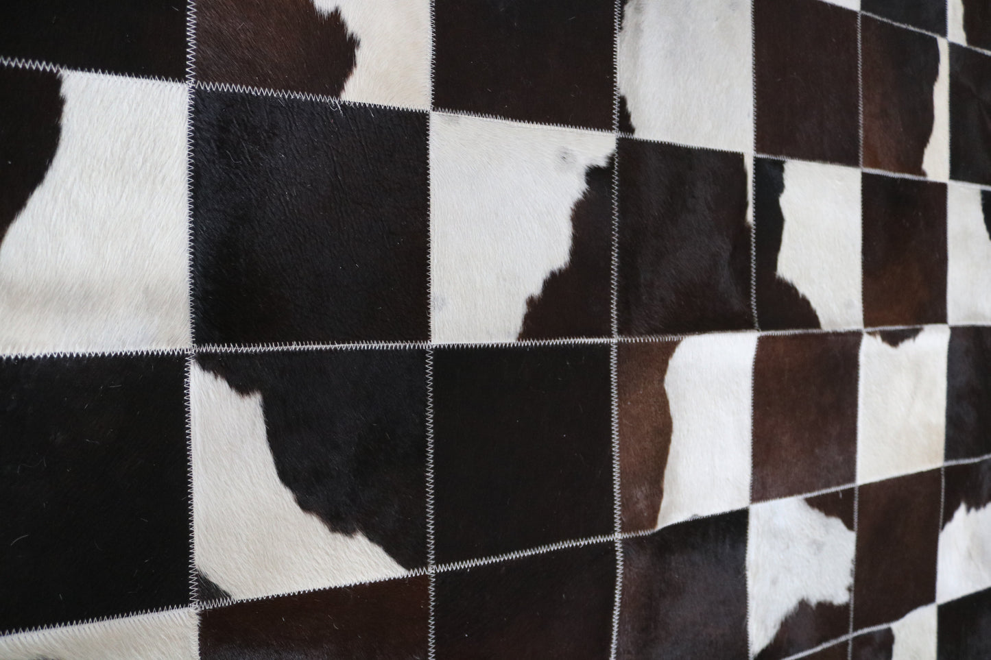 99610 Cowhide rug Patchwork Collection Quebecuir Premium BIG SIZE XXL