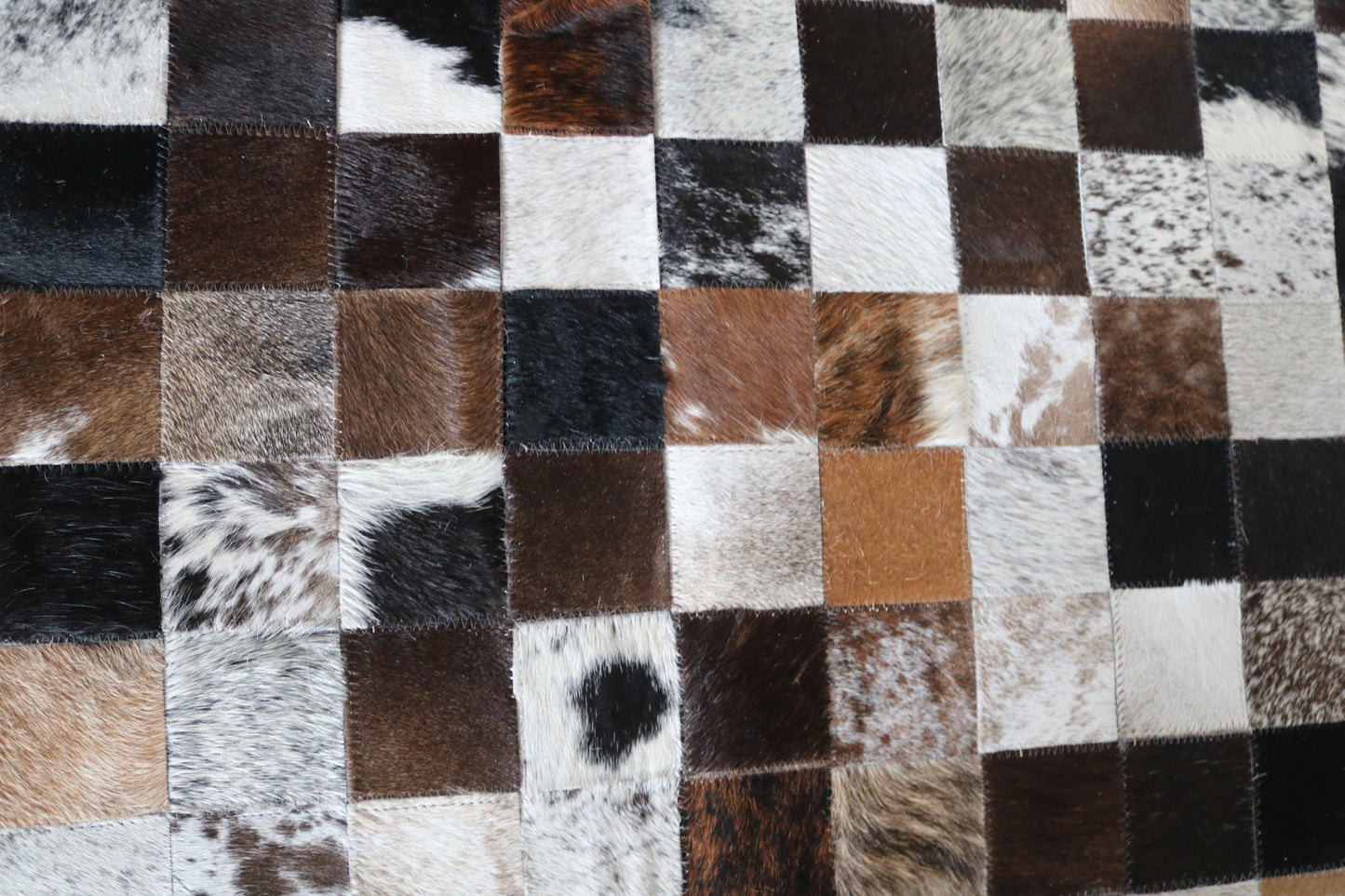 99623 Cowhide rug Patchwork Collection Quebecuir Premium BIG SIZE XXL