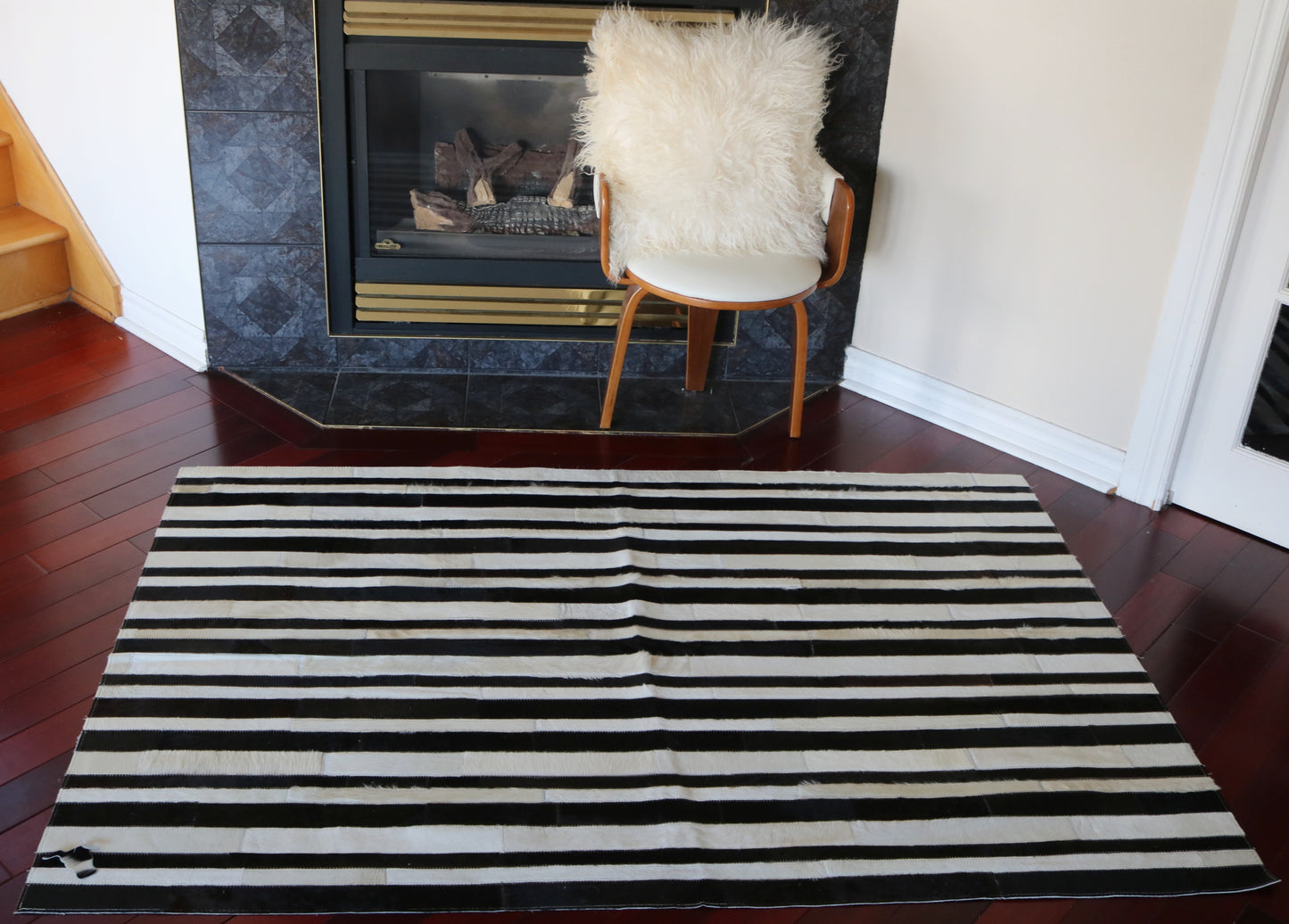 99637 Cowhide rug Patchwork Collection Quebecuir Premium BIG SIZE XXL