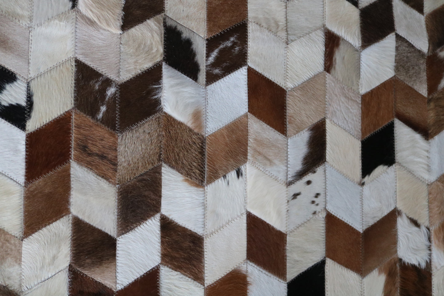 99641 Cowhide rug Patchwork Collection Quebecuir Premium BIG SIZE XXL