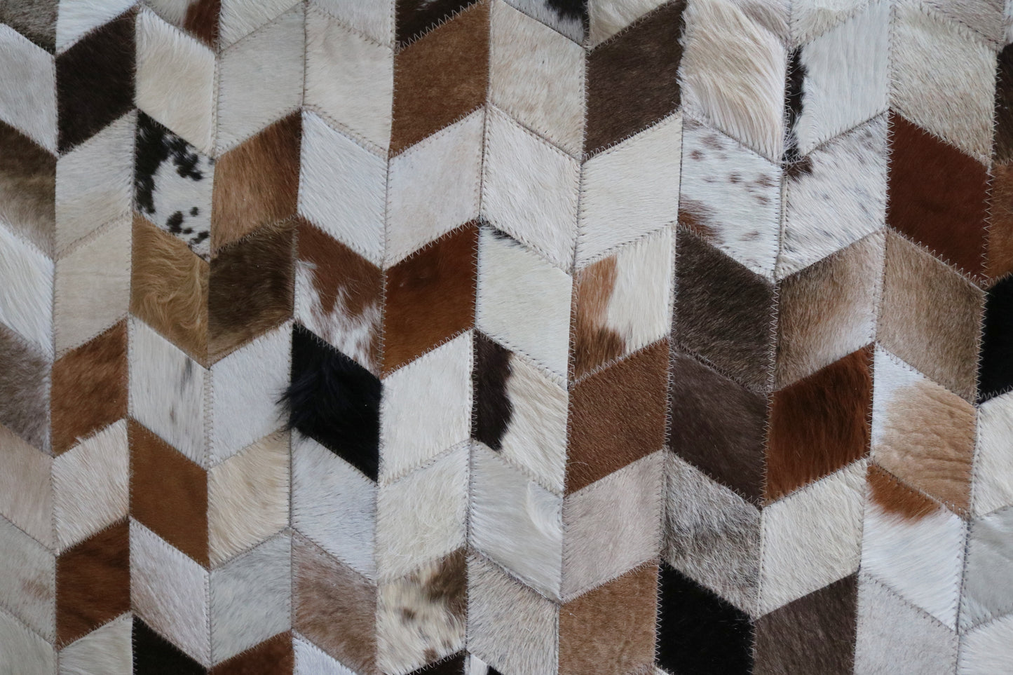 99641 Cowhide rug Patchwork Collection Quebecuir Premium BIG SIZE XXL