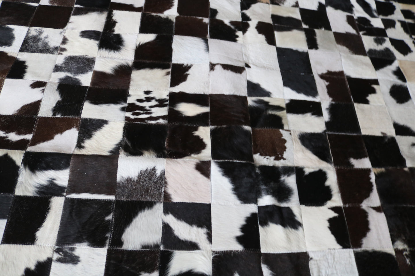 99703 Cowhide rug Patchwork Collection Quebecuir Premium