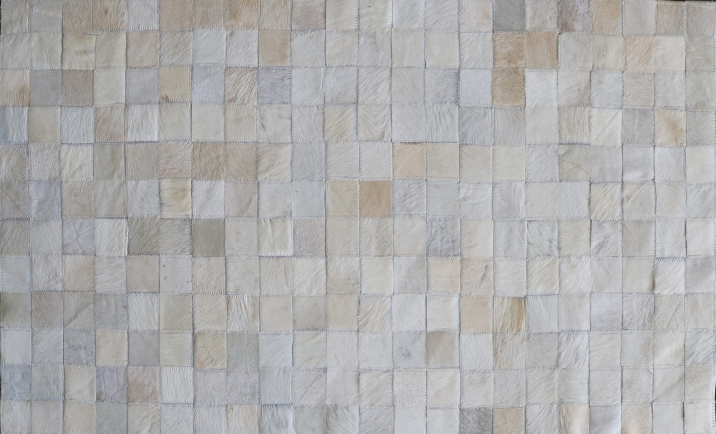 99717 Cowhide rug Patchwork Collection Quebecuir Premium