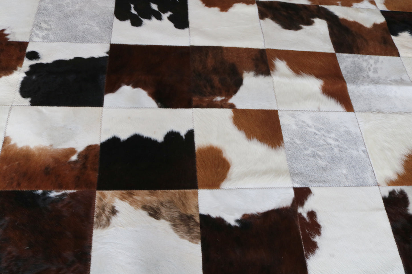 99768 Cowhide rug Patchwork Collection Quebecuir Premium SUPER   BIG SIZE XXXL