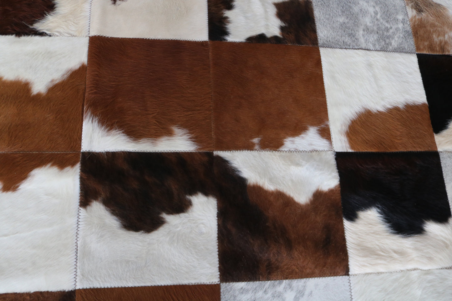 99768 Cowhide rug Patchwork Collection Quebecuir Premium SUPER   BIG SIZE XXXL