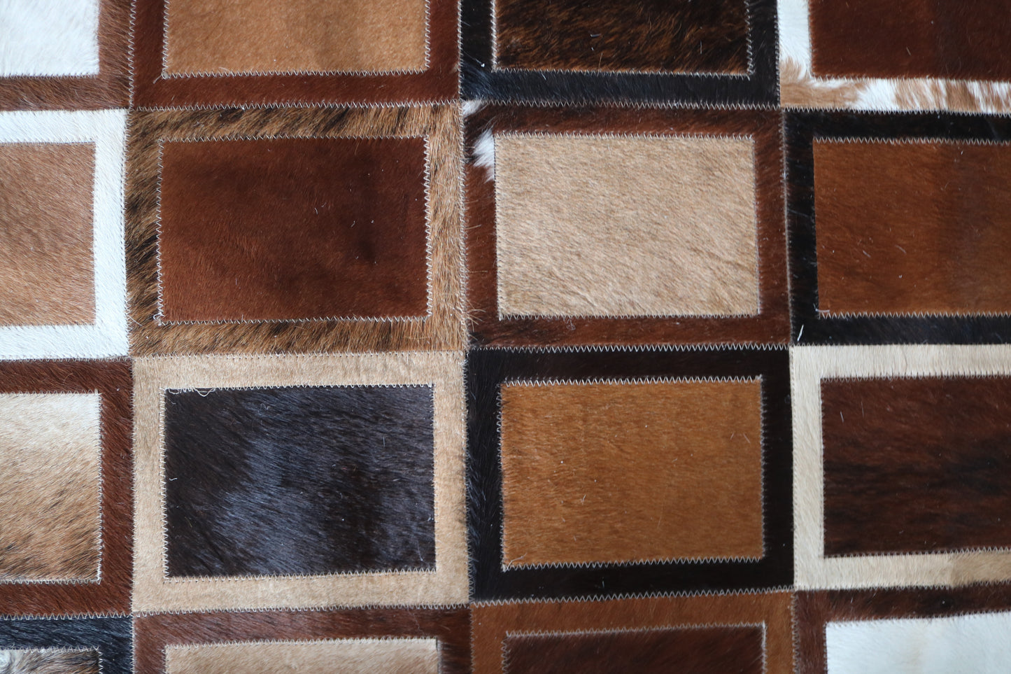 99772 Cowhide rug Patchwork Collection Quebecuir Premium