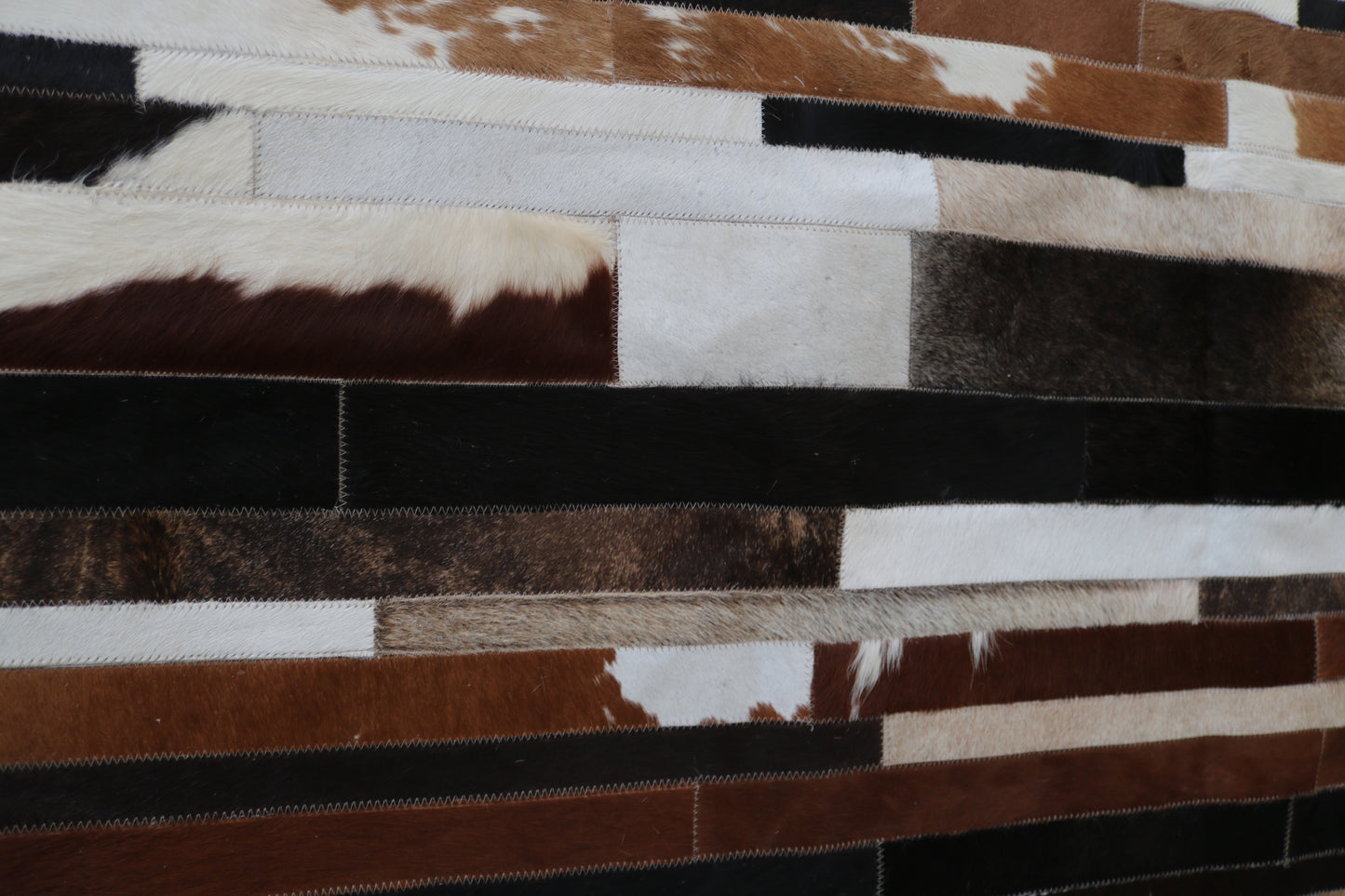 99802 Cowhide rug Patchwork Collection Quebecuir Premium