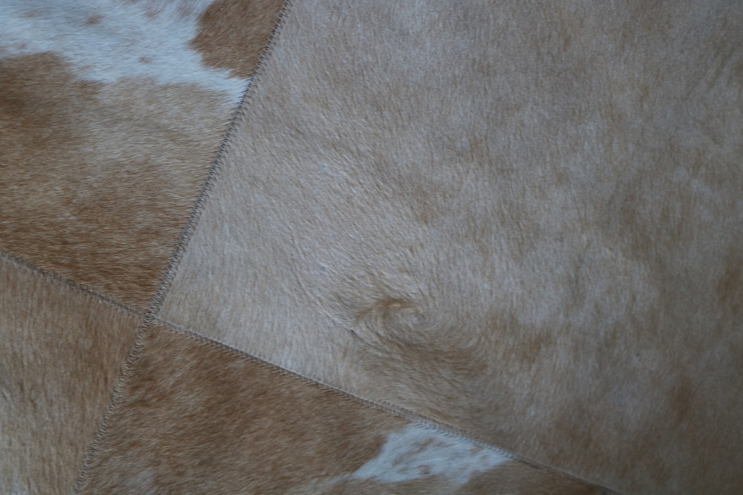 99813 Cowhide rug Patchwork Collection Quebecuir Premium
