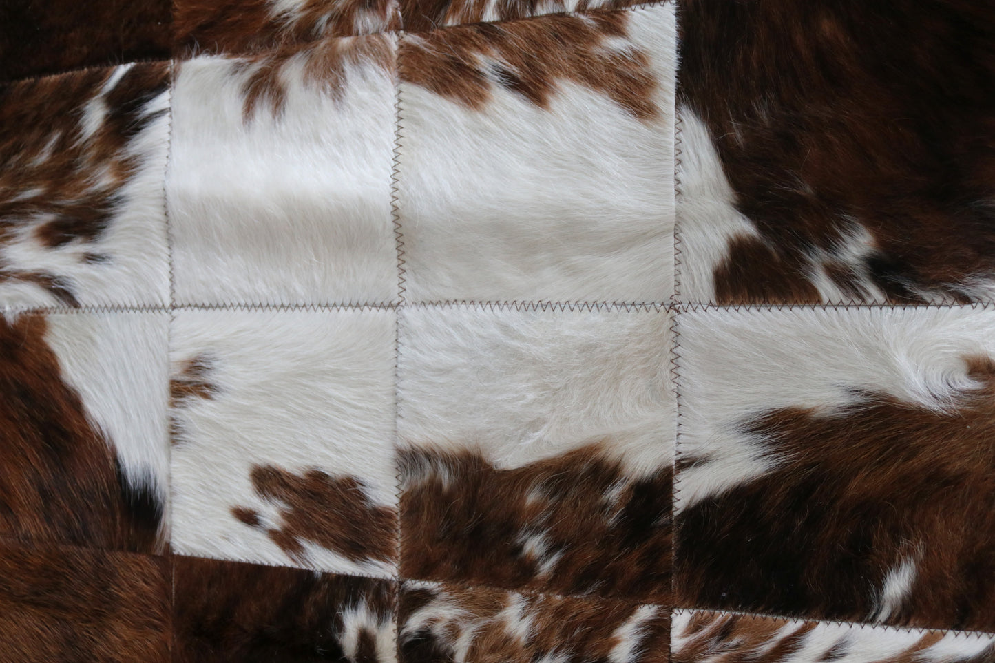 99814 Cowhide rug Patchwork Collection Quebecuir Premium