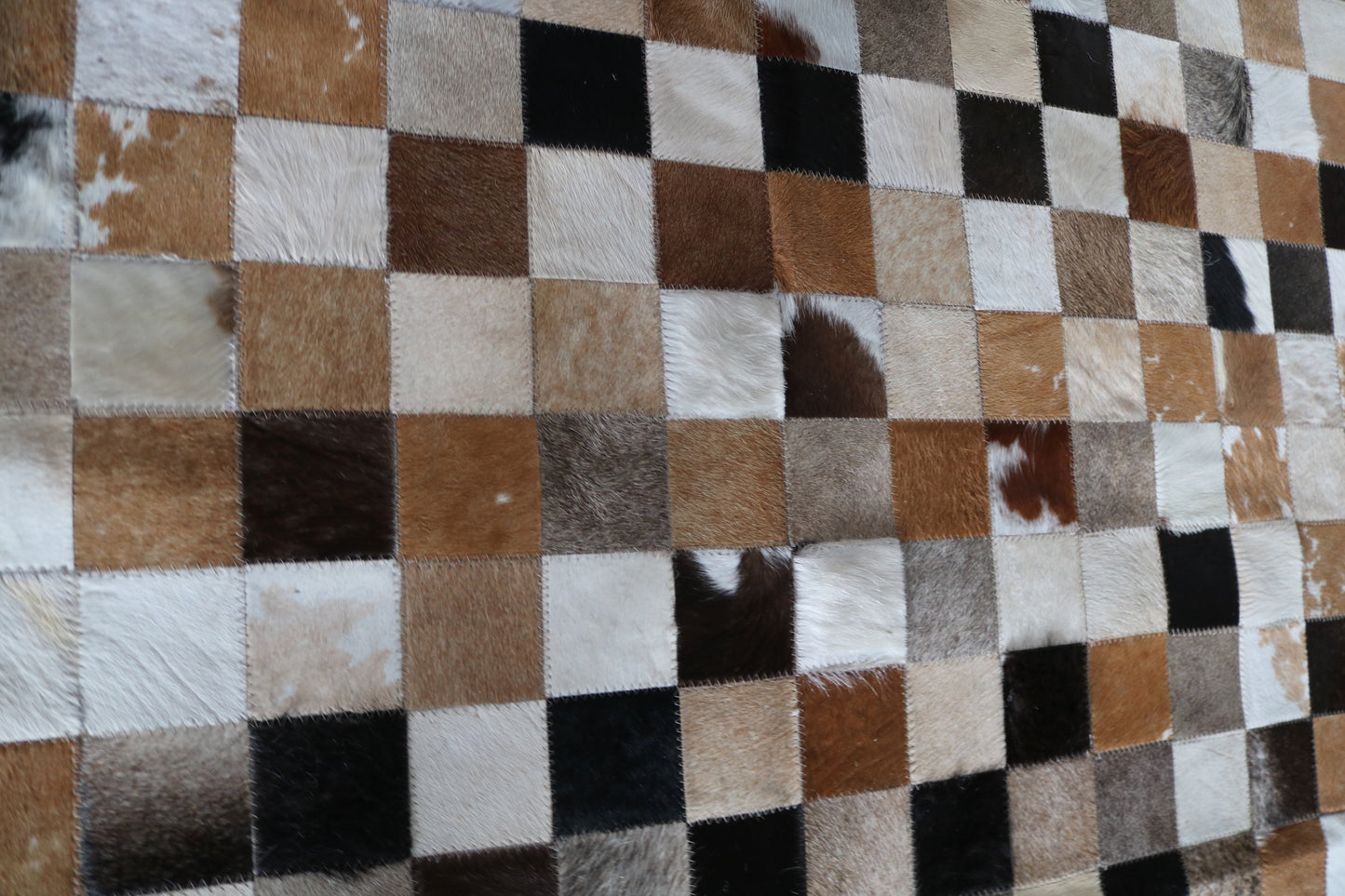 99826 Cowhide rug Patchwork Collection Quebecuir Premium