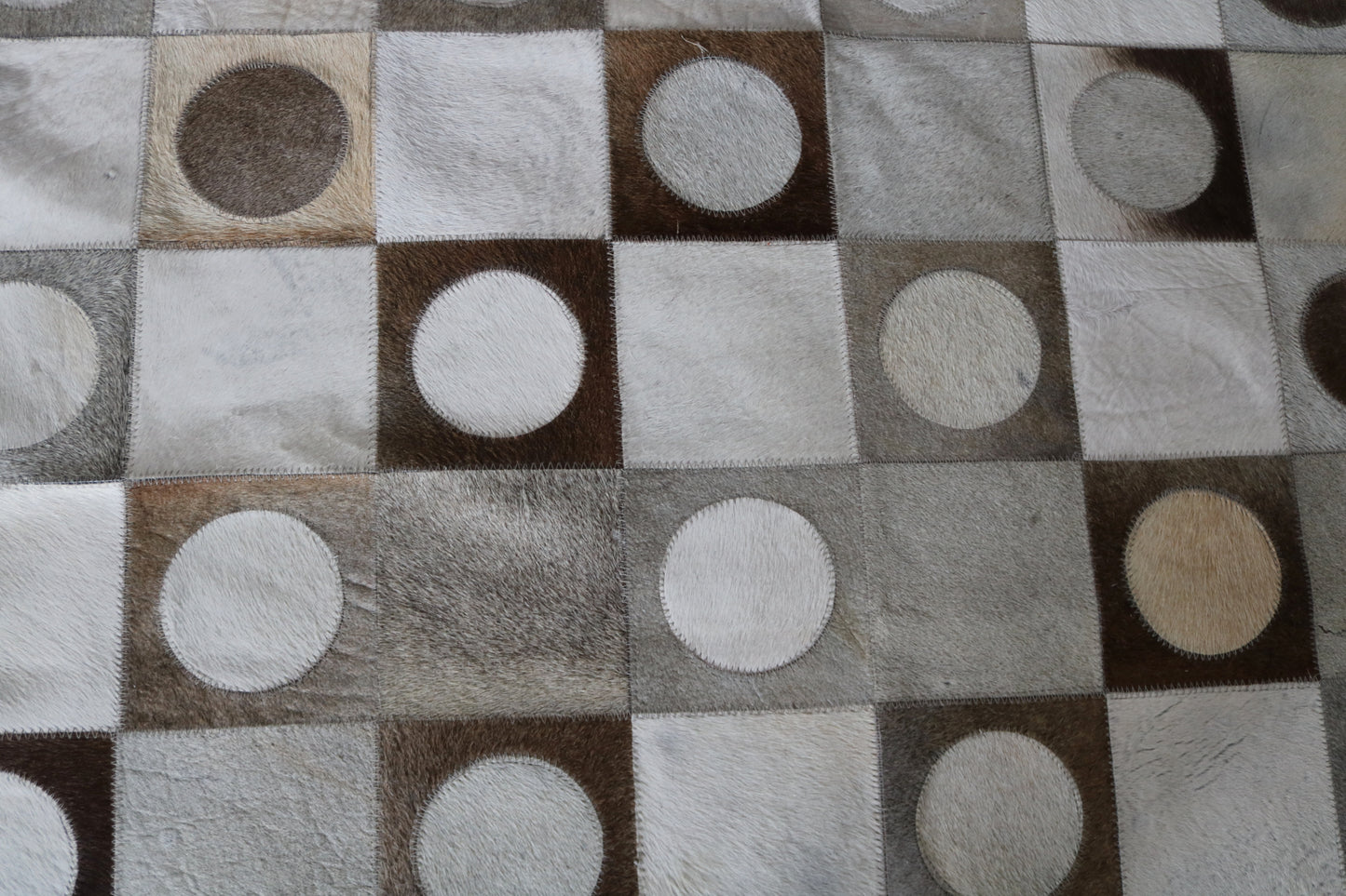 99847 Cowhide rug Patchwork Collection Quebecuir Premium