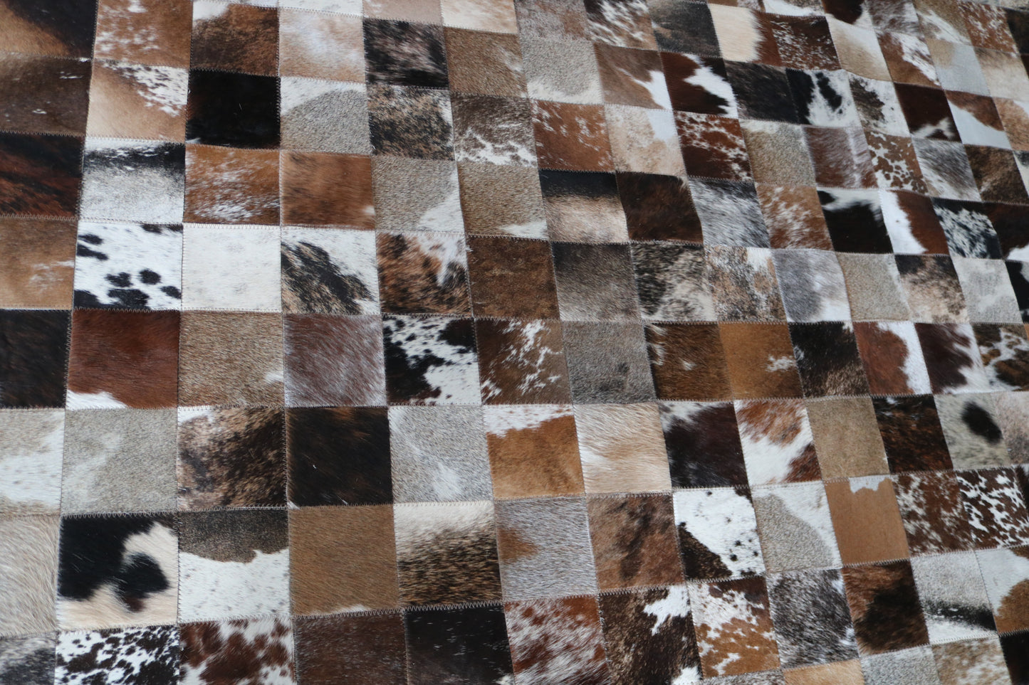 99851 Cowhide rug Patchwork Collection Quebecuir Premium SUPER BIG SIZE XXXL