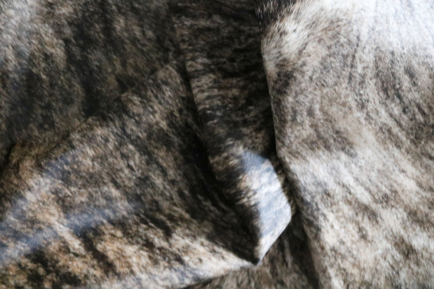 99853 Cowhide rug   Collection Quebecuir Premium