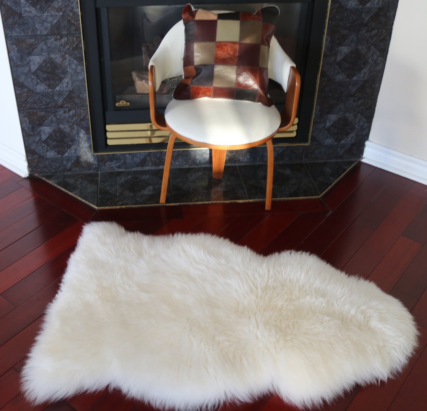 300950  Tapis GRAND peau de Mouton Sheepskin BIG SIZE Collection Quebecuir Premium IVORY  X 1